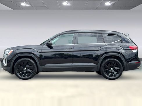 Used 2026 Volkswagen Atlas SE AWD/4WD image 2