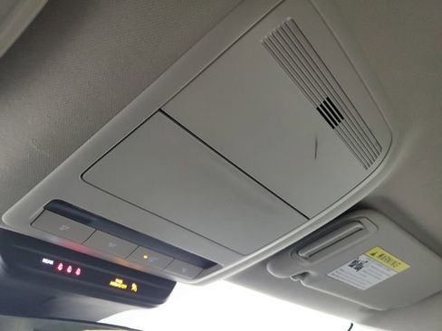 Used 2023 MAZDA CX-30 AWD 2.5 S w/ Preferred Package image 34