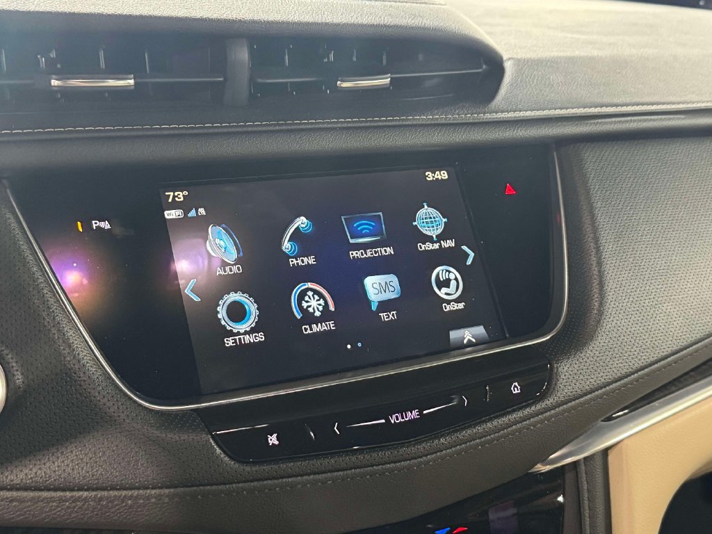 Used 2018 Cadillac XT5 FWD image 24