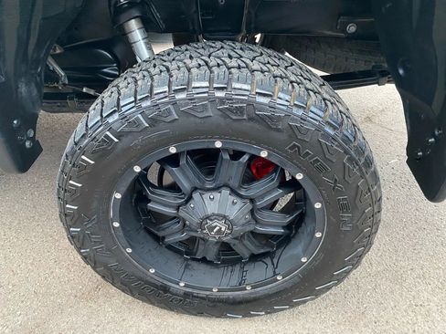 Used 2020 Toyota Tundra Limited image 40