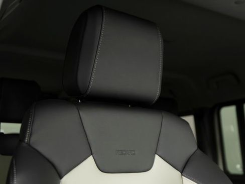 New 2025 INEOS Grenadier Fieldmaster Edition image 31