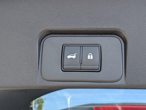 New 2026 Nissan Rogue SV FWD image 12