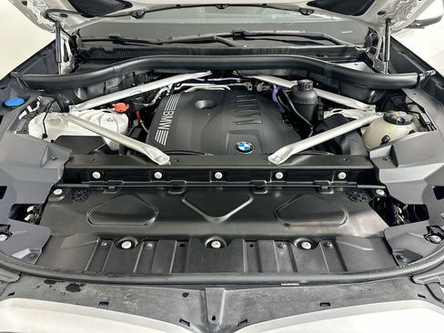 Used 2024 BMW X5 xDrive40i image 32