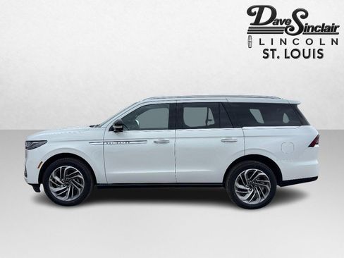 New 2026 Lincoln Navigator Reserve AWD/4WD image 6