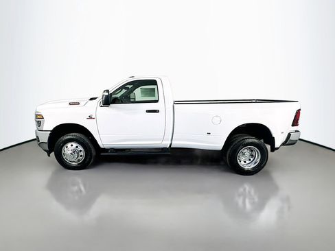 New 2026 RAM 3500 Tradesman AWD/4WD image 4