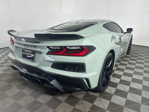 Used 2024 Chevrolet Corvette Z06 RWD image 7