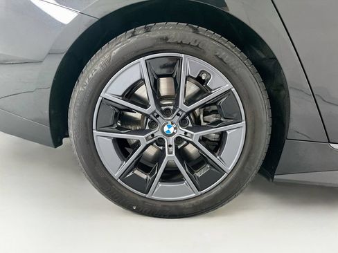Used 2025 BMW i4 xDrive40i AWD/4WD image 33