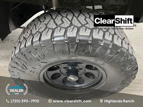Used 2015 Jeep Wrangler Unlimited Sport w/ Quick Order Package 24S AWD/4WD image 16