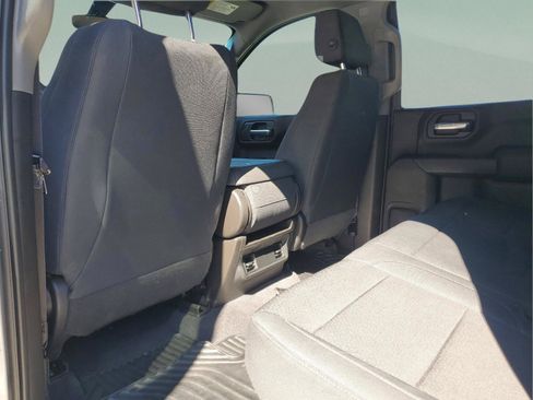 Used 2020 Chevrolet Silverado 1500 Custom w/ Custom Value Package AWD/4WD image 5