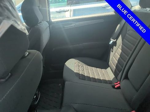 Used 2020 Ford Fusion SE FWD image 5