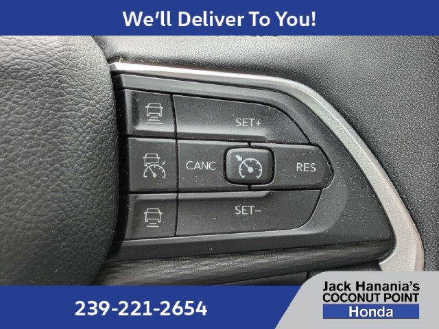 Used 2024 Jeep Grand Cherokee Laredo X w/ Trailer Tow Package AWD/4WD image 46