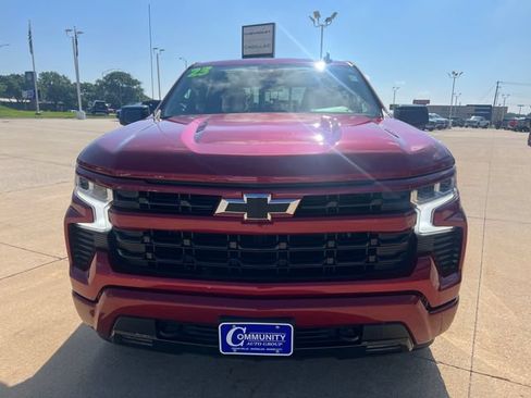 Certified 2023 Chevrolet Silverado 1500 RST w/ Convenience Package II AWD/4WD image 8