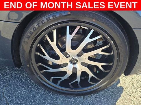 Used 2020 Chevrolet Camaro LT image 15