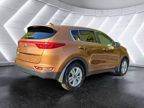 Used 2019 Kia Sportage LX image 5
