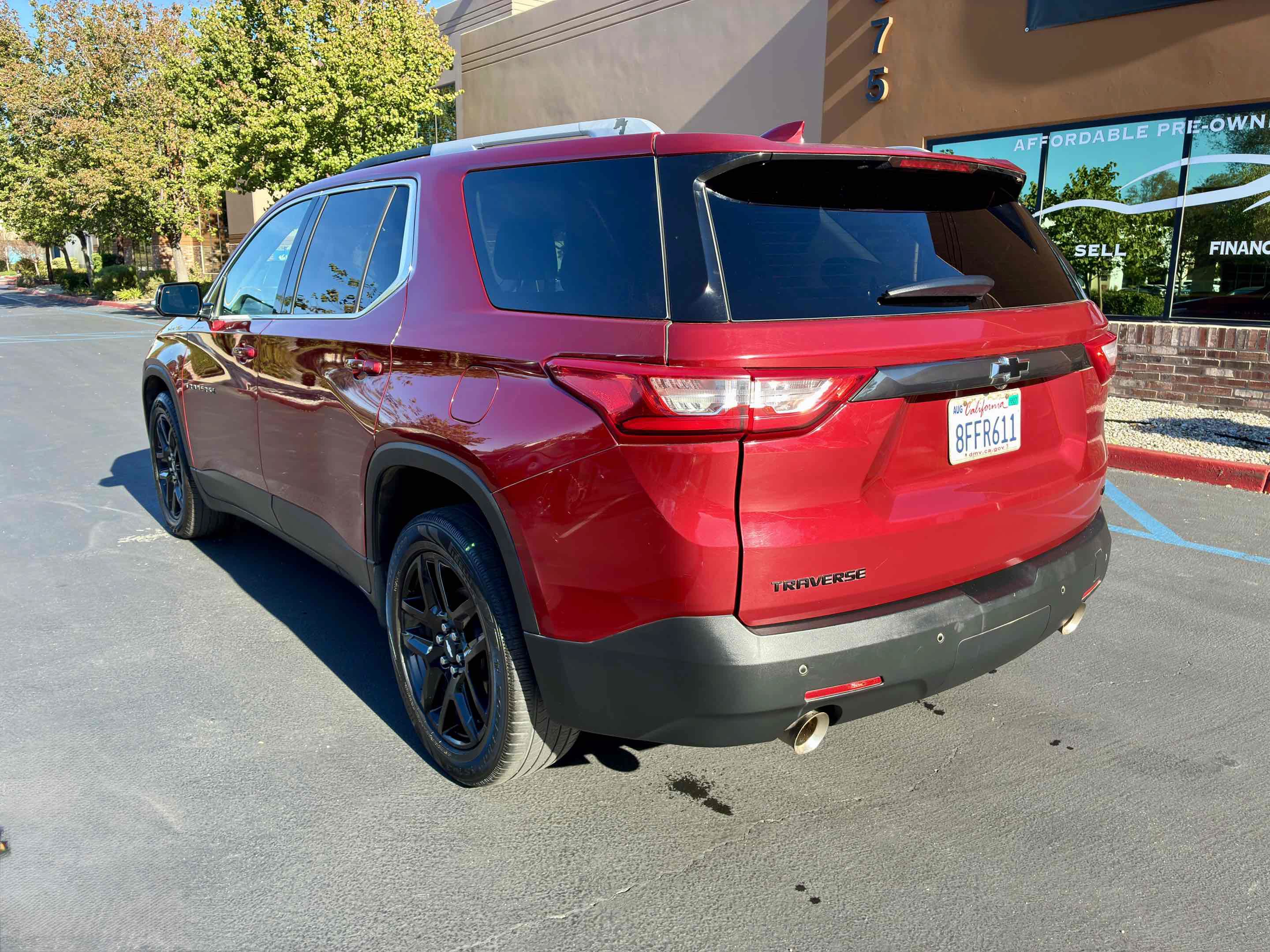 Used 2018 Chevrolet Traverse LT FWD image 10