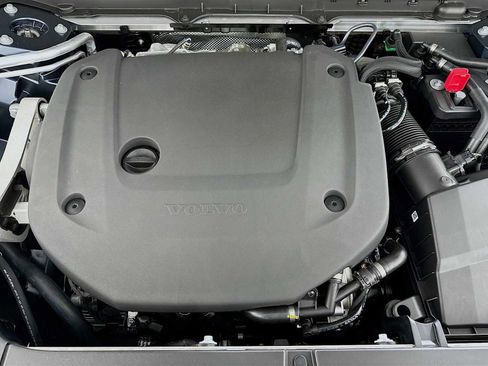 New 2026 Volvo XC90 B6 Plus w/ Protection Package Premier image 30