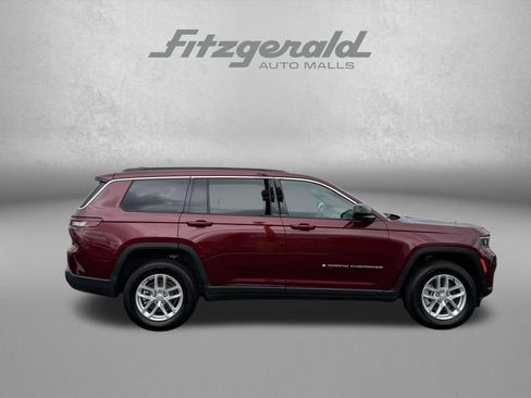 Used 2025 Jeep Grand Cherokee L Laredo w/ Luxury Tech Group I AWD/4WD image 5