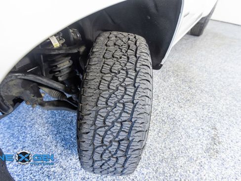 Used 2020 Chevrolet Colorado Z71 AWD/4WD image 42