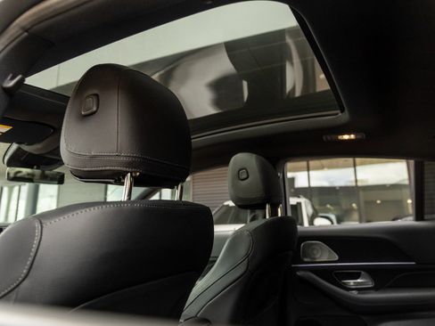 Used 2025 Mercedes-Benz GLE 450 GLE 450 image 25