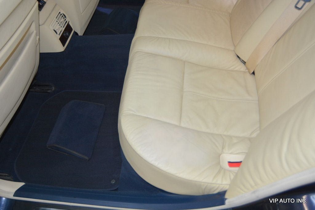 Used 2000 BMW 740iL RWD image 26