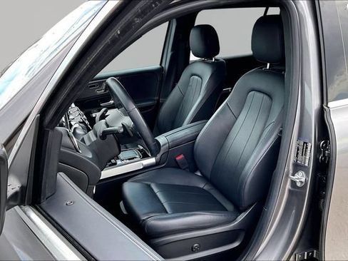 Used 2020 Mercedes-Benz GLB 250 image 27