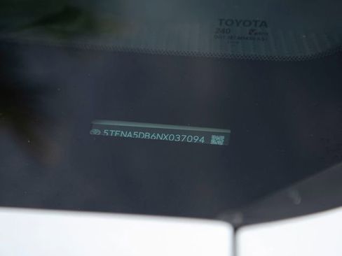 Used 2022 Toyota Tundra Platinum w/ Advanced Package AWD/4WD image 41