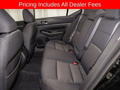 Used 2021 Nissan Altima 2.5 SV w/ SV Premium Package FWD image 8