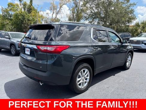 Used 2021 Chevrolet Traverse LT FWD image 6