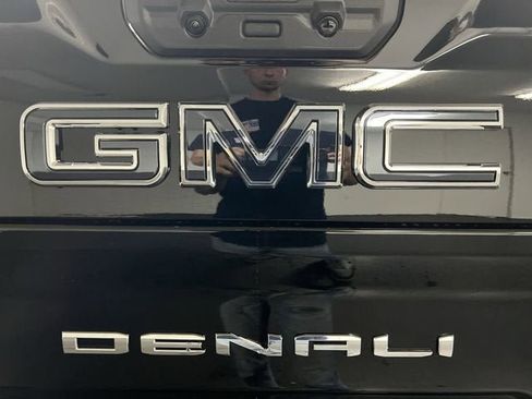 New 2026 GMC Sierra 2500 Denali Ultimate AWD/4WD image 32