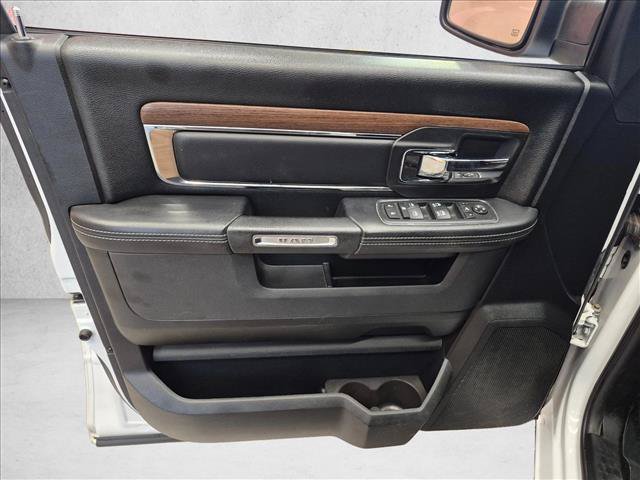 Used 2016 RAM 1500 Laramie RWD image 10
