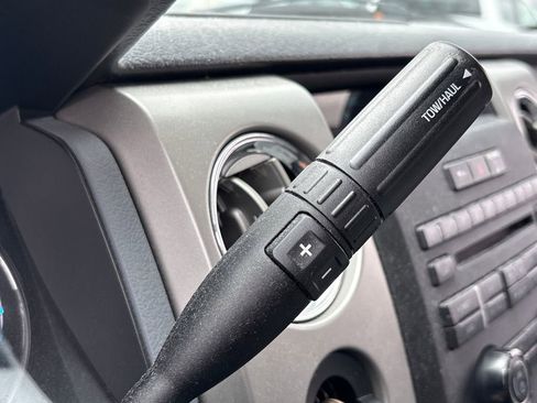 Used 2012 Ford F150 XLT w/ XLT Chrome Pkg image 25