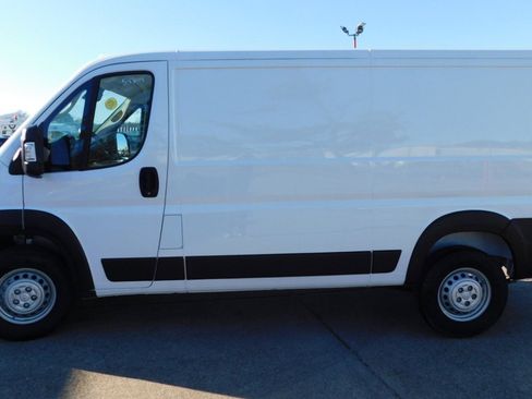 Used 2024 RAM ProMaster 3500 w/ Convenience Group image 5