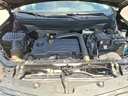 Certified 2024 Chevrolet Equinox LS w/ Driver Confidence II Package FWD image 28