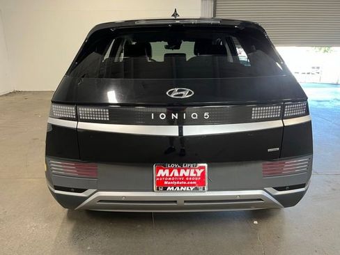 Used 2022 Hyundai Ioniq 5 SE w/ Cargo Package AWD/4WD image 4