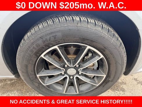 Used 2018 Dodge Grand Caravan GT image 12