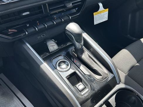 Certified 2023 Chevrolet Colorado LT AWD/4WD image 19