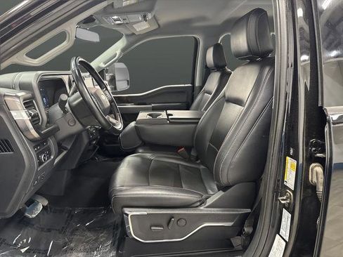 Used 2024 Ford F250 Lariat w/ Sport Appearance Package image 4