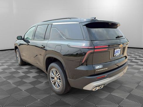 New 2026 Chevrolet Traverse LT w/ Driver Confidence Package FWD image 3