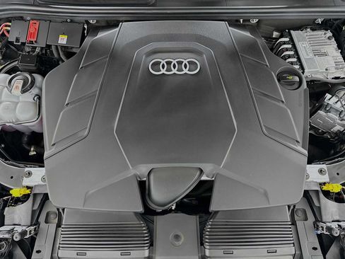 Certified 2023 Audi Q7 3.0T Premium Plus w/ Premium Plus Package AWD/4WD image 30