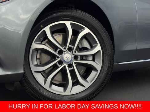 Used 2017 Mercedes-Benz C 300 4MATIC Sedan image 31