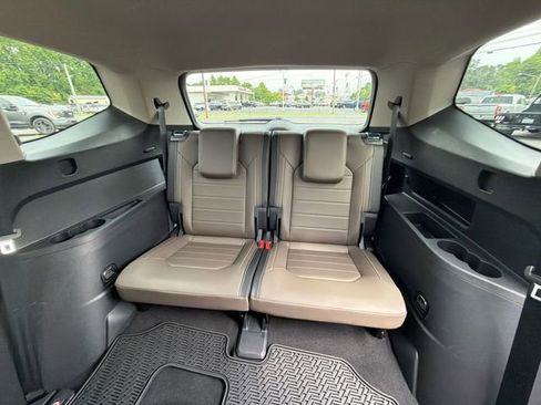 Used 2024 Volkswagen Atlas SEL AWD/4WD image 39