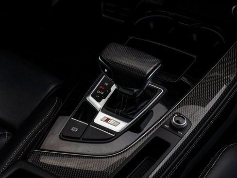 Used 2022 Audi S4 Premium Plus image 25