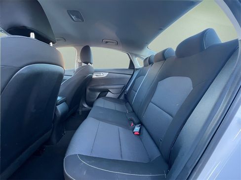 Used 2024 Kia Forte LXS image 17