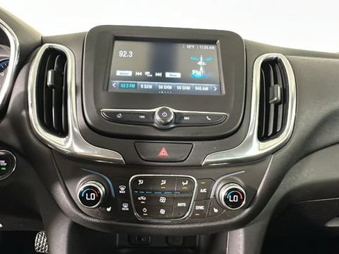 Used 2018 Chevrolet Equinox LT AWD/4WD image 23