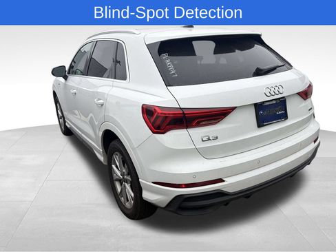 Used 2025 Audi Q3 2.0T Premium AWD/4WD image 3
