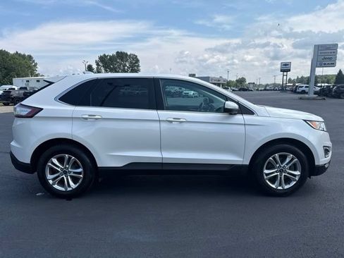 Used 2018 Ford Edge SEL w/ Equipment Group 201A FWD image 6