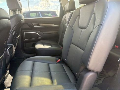 Used 2022 Kia Telluride SX w/ Towing Package image 6