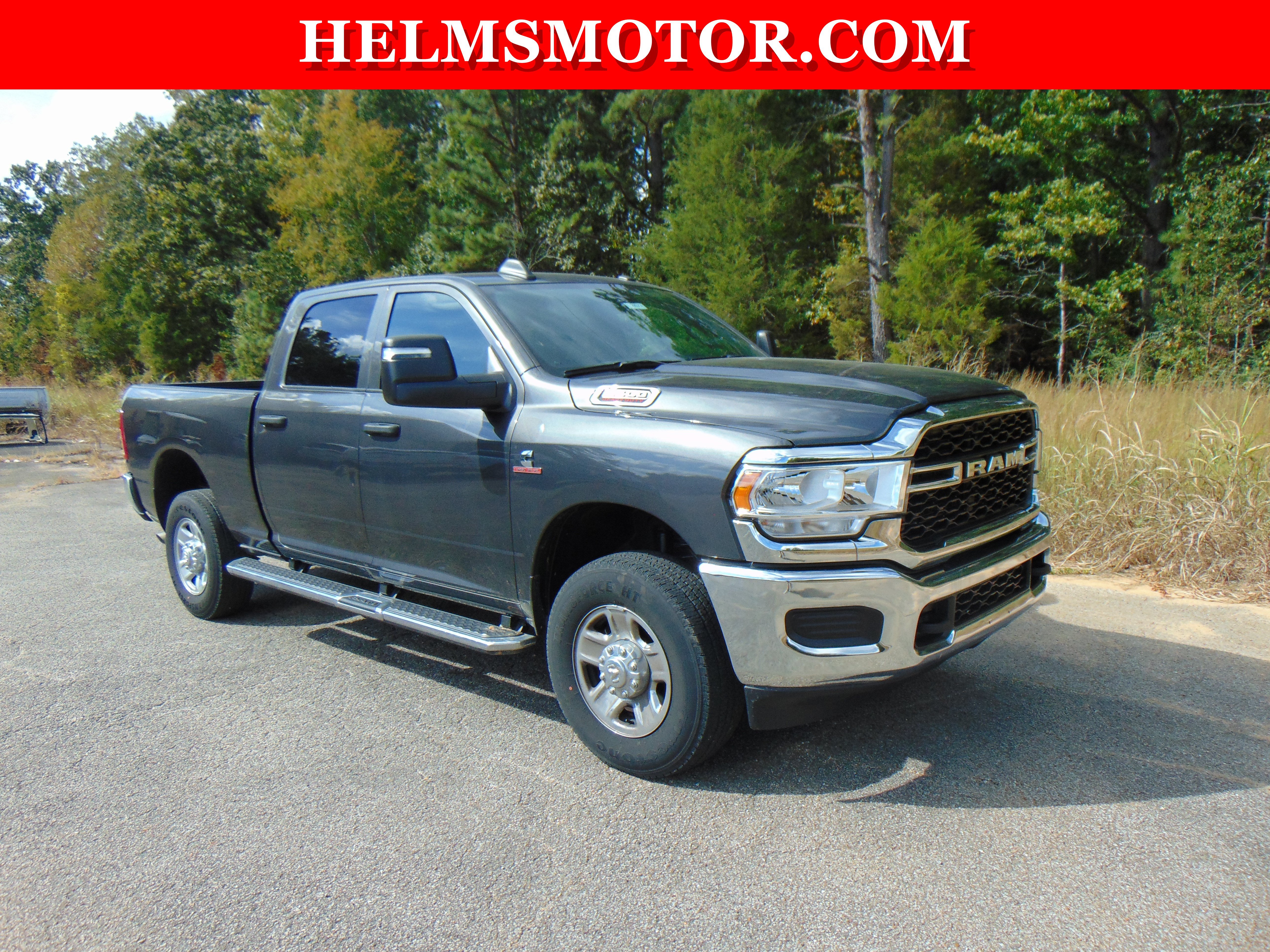 Used 2024 RAM 2500 Tradesman w/ Chrome Appearance Group AWD/4WD image 10