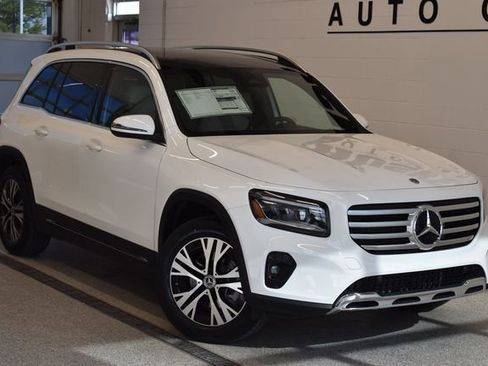 New 2026 Mercedes-Benz GLB 250 4MATIC image 1
