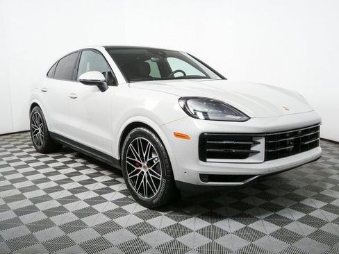 Certified 2026 Porsche Cayenne S image 28